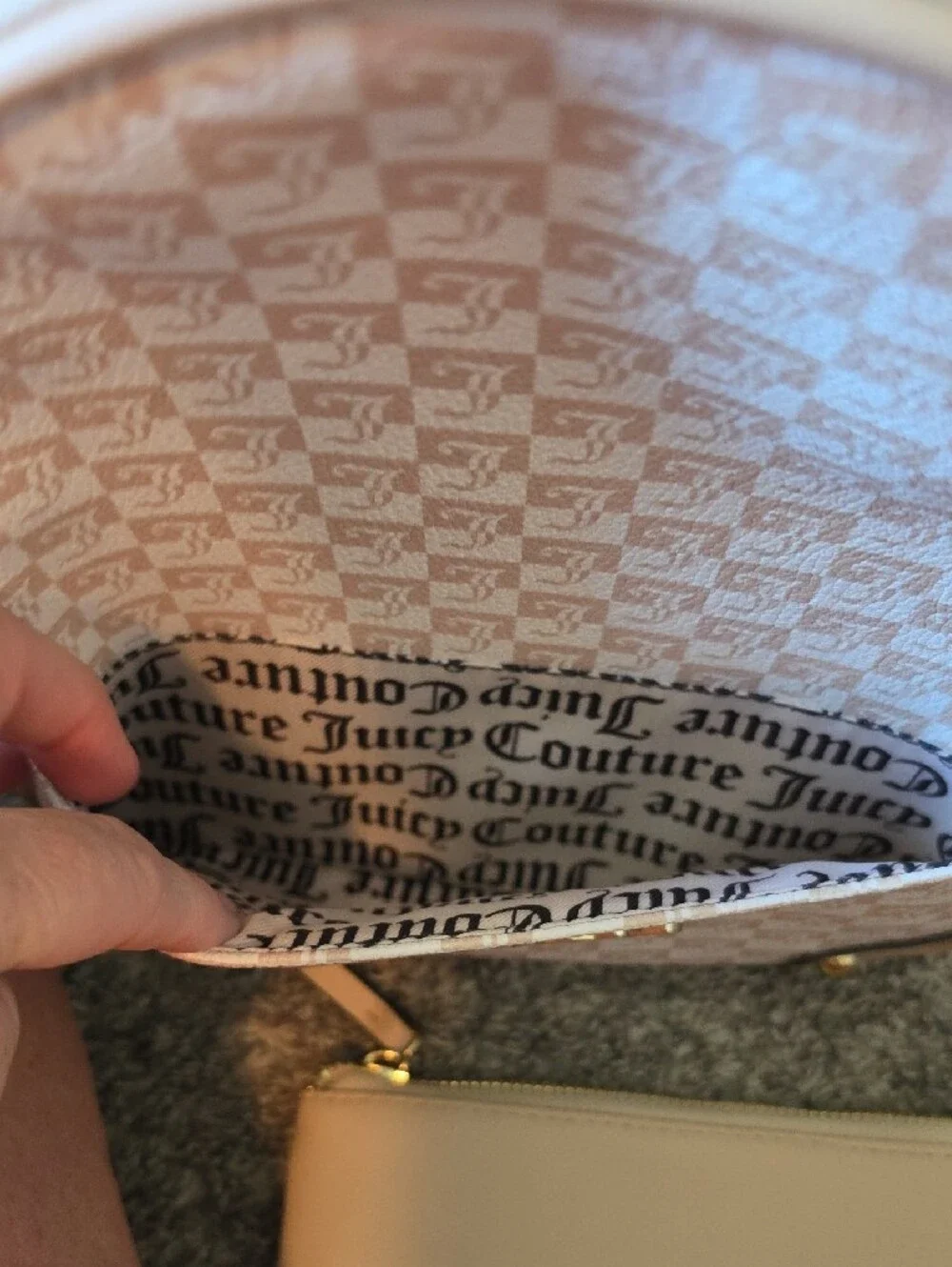 Juicy Couture new without